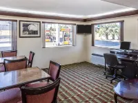 Econo Lodge Byron - Warner Robins Hotels in Peach County