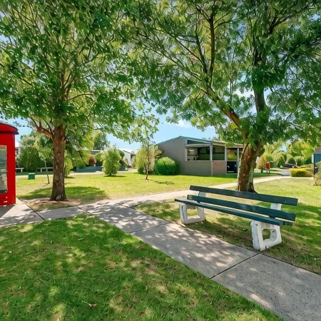Traralgon Holiday Village