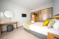 Adele Beach Hotel - Parkplatz