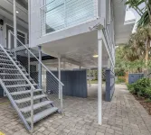 Second floor Apt D 1 mile from waterfront and downtown. Just 2 miles from beach! - Condos
