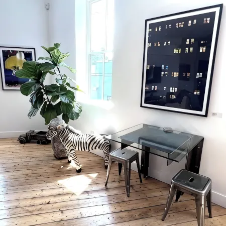 Artist's Loft steps from UPAC!