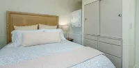Cozy cottage with easy access to beach & restaurants- Pet Friendly! - Wifi
