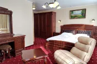 AMAX Park Hotel, Entertainment center "OUT-HALL", Restaurant "Evening Voronezh"