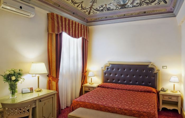 Hotel Manganelli Palace