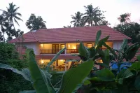 The Villa Romantica - Biệt thự