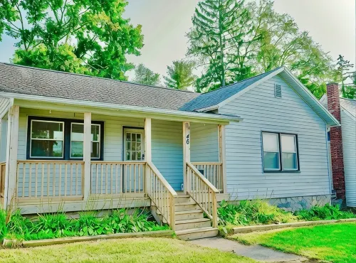 Charming 3-bedroom house in Hillsdale near the College