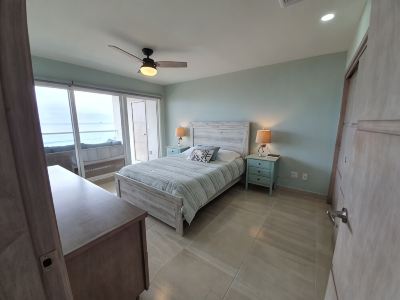 Oceanfront Brand New Unit at La Jolla ExcellenceThe Pelican