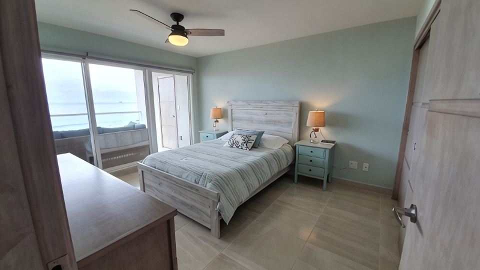 Oceanfront Brand New Unit at La Jolla ExcellenceThe Pelican
