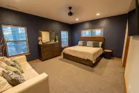 Beautiful Modern Home under the Ponderosa Pines - AC - Hot Tub - Fast Wifi - ブティック