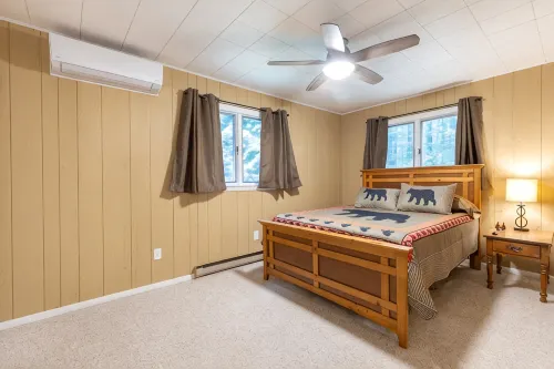 Laurel Highlands Getaway Chalet - Fire Pit, Game Room, Near Ski Resorts & Lake - Chalets