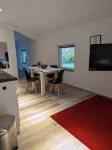 Modern Vacation Apartment on the Horse Farm for 2-4 People Lan, Smart TV* - 무료 와이파이
