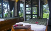 Holiday Resort Lombok - spa