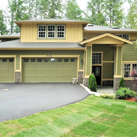 Spacious, family friendly, peaceful, near golf course, Microsoft & Marymoor Park