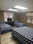 Cozy 2 Bedroom 1 Bath Lake Front Cottage - 2-Star