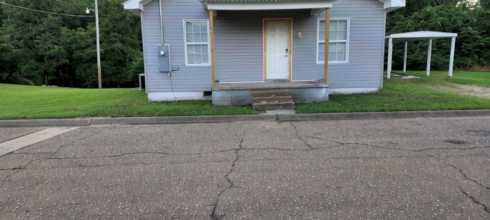 Cozy cottage newly rotavated 25 minutes from DeGray Lake 클라크 카운티 호텔