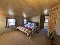 Ski Brule Cabin 3 miles away on Stanley Lake - Homestays