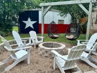 Washington House: Steps to Dwtn; Backyard oasis with fire pit/pool table/games - Boutique