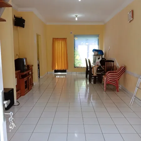 Villa Berastagi Highland 8KK