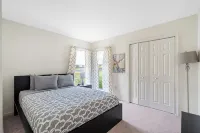 Modern cabin at the woods resort with 3-Bedroom, 2F-bath, Central Air/Heat - 3 星級
