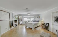 Best Porch in Swansboro! 1 Block to Front Street. Beautiful New Kitchen. - Wi-Fi