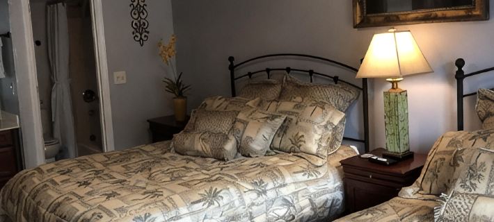 Rock Lane Resort/Walk-in/Sleeps 7/Lake View/Marina/2 mi from Silver Dollar City 인디언 포인트 호텔