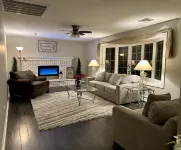 Quiet & cozy home, bring the whole family. - con encanto