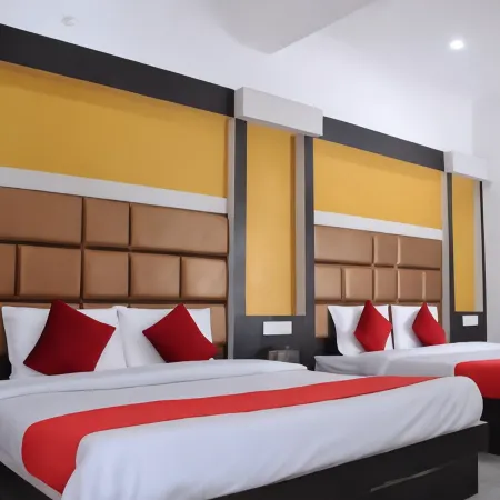 Hotel Lords Paradise , Katra