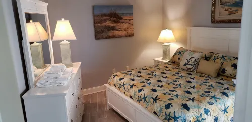 Like Brand New 4 Bed 2.5 Bath Oceanfront Pools, Hot Tubs, Ocean/Sound Views WIFI - Wifi