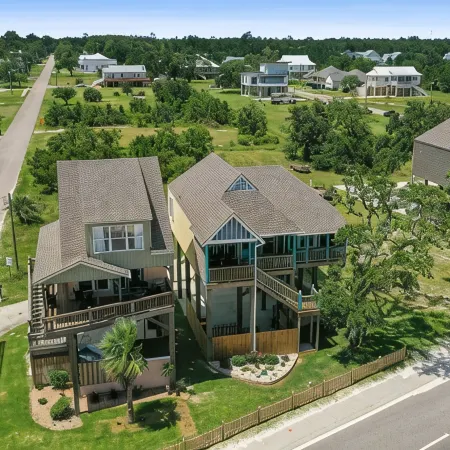 Luxury Beach Front Home!!!