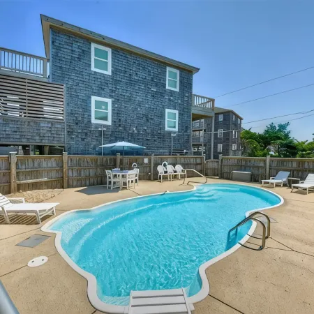 Ocean & Sound Views, 4BR house, Private Pool & Hot Tub, WiFi, AC, Dog Friendly