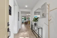 Private Pool Spa Game Room 3King beds 8 min Drive to Coachella - โฮมสเตย์