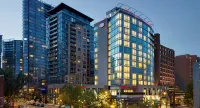 Hampton Inn & Suites, by Hilton - Vancouver Downtown - Kitchens