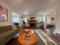 Funky and cozy home ! A little bit of everything for everyone. - 무료 와이파이