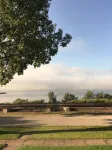 Scenic, waterfront home on Lake Pepin with HOT TUB - 4 tähden