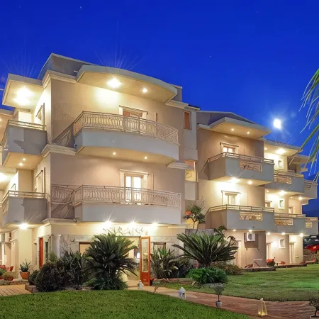Socrates Hotel Malia Beach