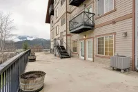 Alpine Village Suite w/ Garage and Sauna - 3 stjerner