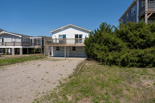 2 Kitchens, 2 Living Rooms, Sleeps 10 - 4-Star