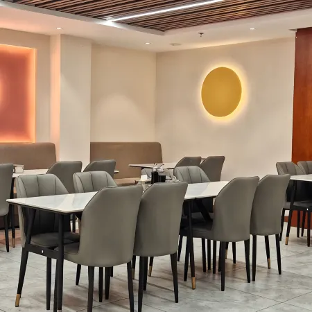 Jilin Yu·Select Hotel (Jilin Fortune Plaza)