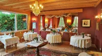 Auberge Ramstein Hôtel - Restaurant - Piscine et Jacuzzi intérieur - Breakfast
