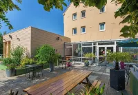 B&B Hotel Chartres Centre Cathédrale 3 étoiles - Pet friendly