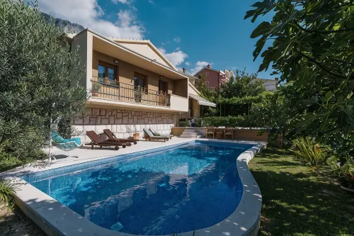 Beach front Holiday Home Villa Radanovic with Pool and Kotor Bay Sea View - balcony