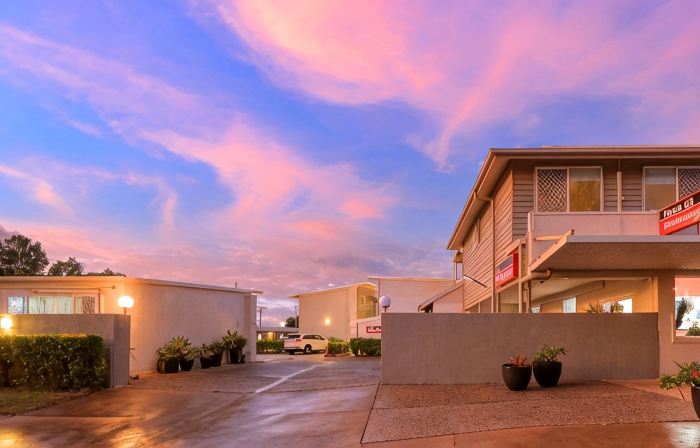 Route 66 Motor Inn
