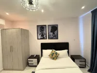 Ebs properties Africa limited - piscina