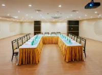 216城堡酒店 - 停車場