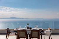 Messinian Icon Hotel & Suites - bar