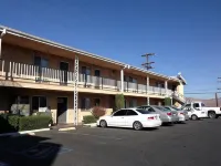 Star Inn on Route 66, Barstow - Moteles