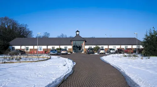 Desalis Hotel London Stansted - parkir