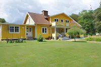 Hotel & Pensionat Björkelund - С парковкой