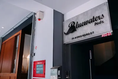 Bluewaters Pods 38 Hongkong St Hotels near People's Park Complex