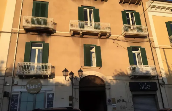 中央斯皮納迪莫拉酒店